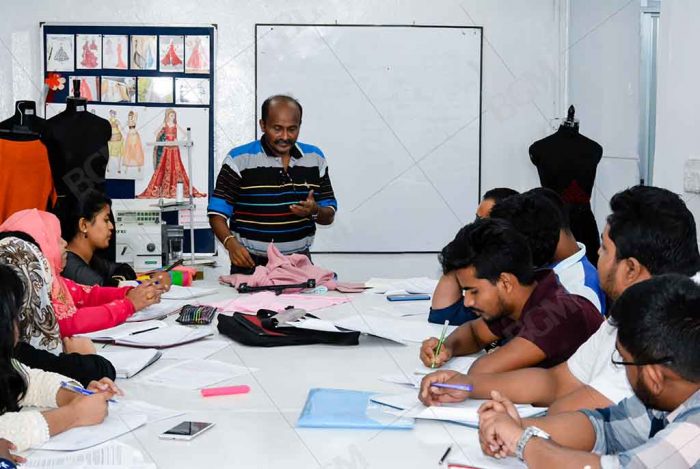 apparel merchandising course in dhaka